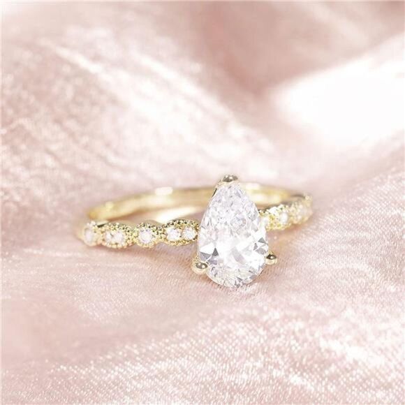Gold Cubic Zirconia Ring 1.5CT Diamond Teardrop Engagement Ring Pear Shape Size6 - Picture 2 of 8